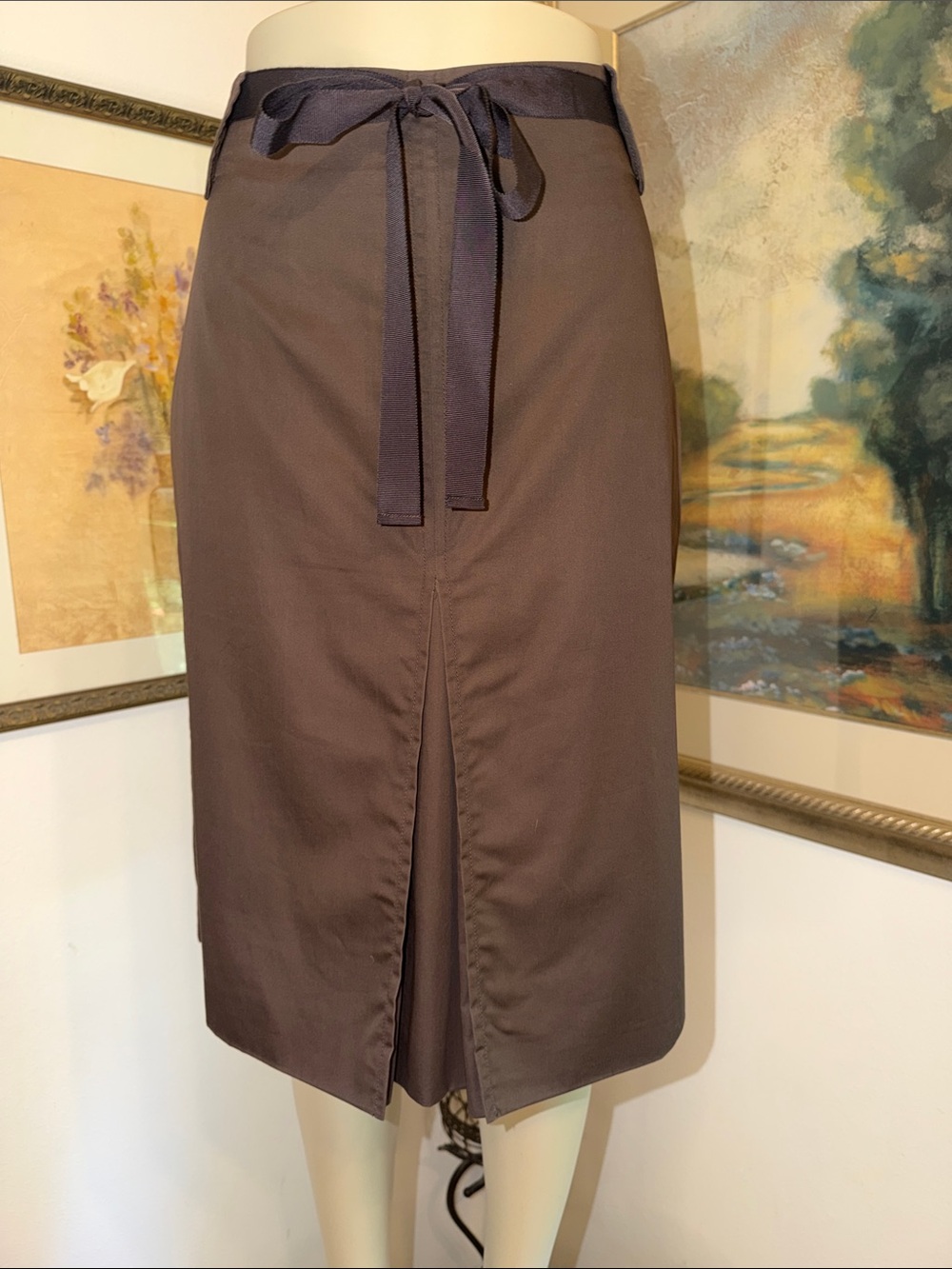 Carolina Herrera Monogram Classic Brown Midi Skirt with Front Slit/Bow Tie 10